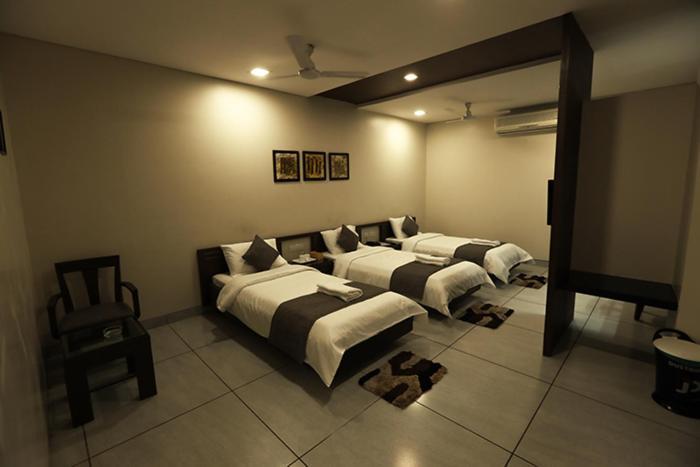 Hotel Sree Sakthi Residency à Kanchipuram Extérieur photo