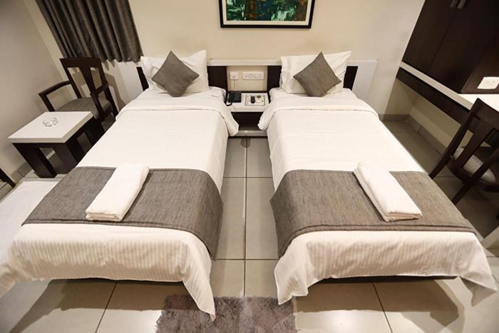 Hotel Sree Sakthi Residency à Kanchipuram Extérieur photo