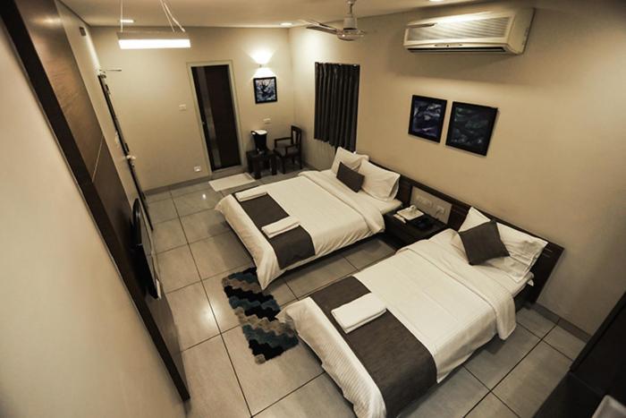 Hotel Sree Sakthi Residency à Kanchipuram Extérieur photo